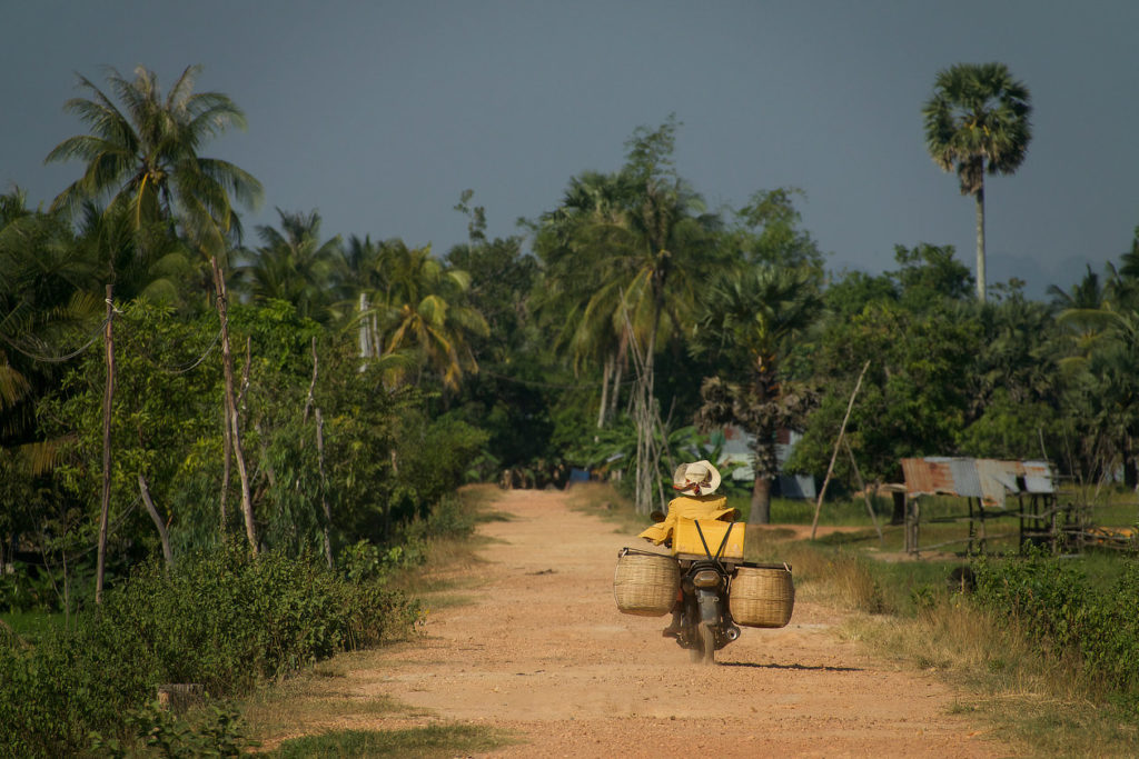 Sur la piste entre Kampot et Kep