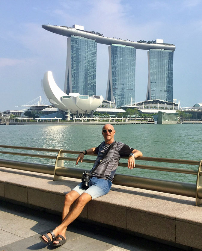 Devant le Marina Bay Sands