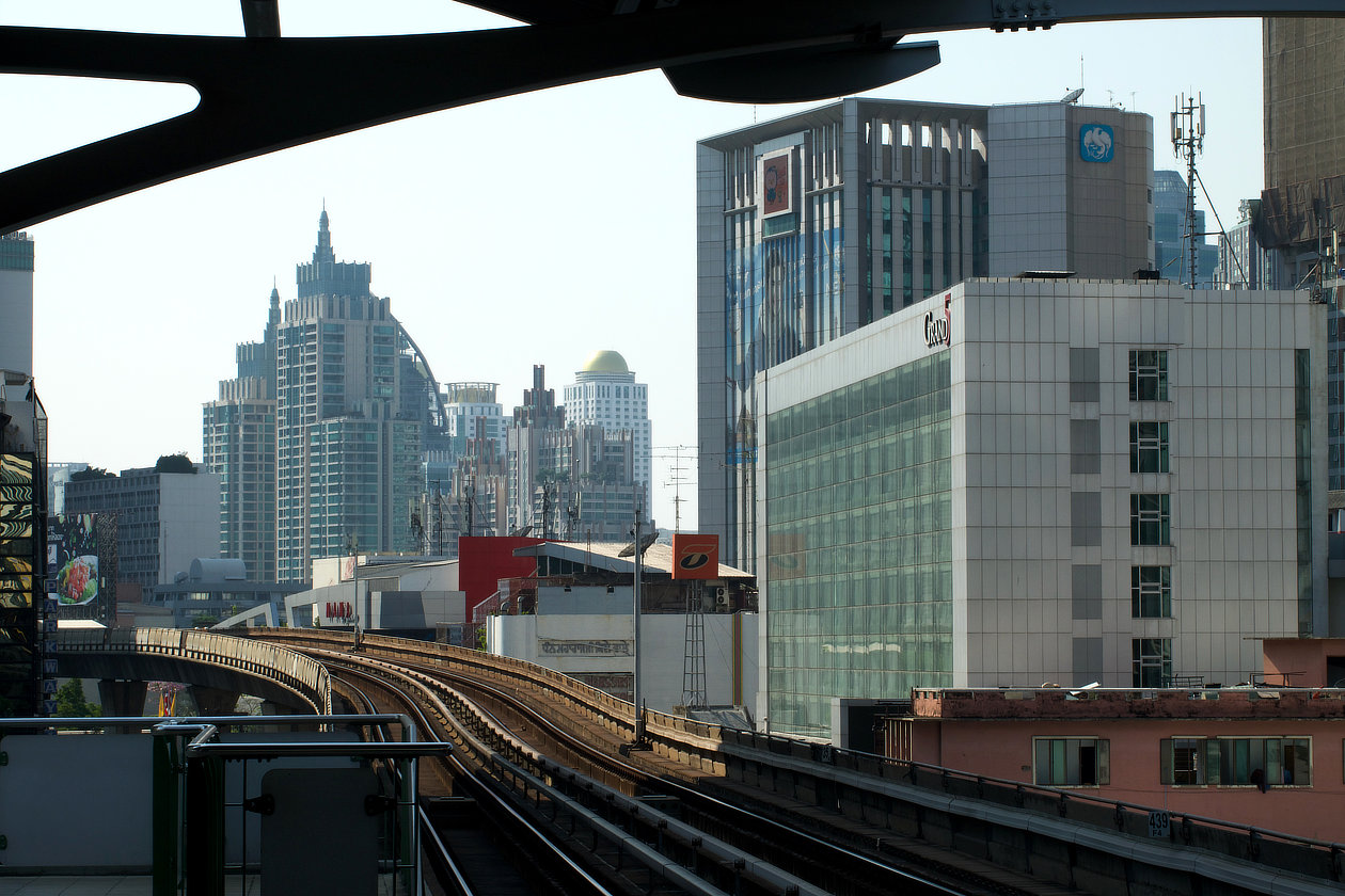 Ligne du métro aérien ou Skytrain de Bangkok © Alain Diveu